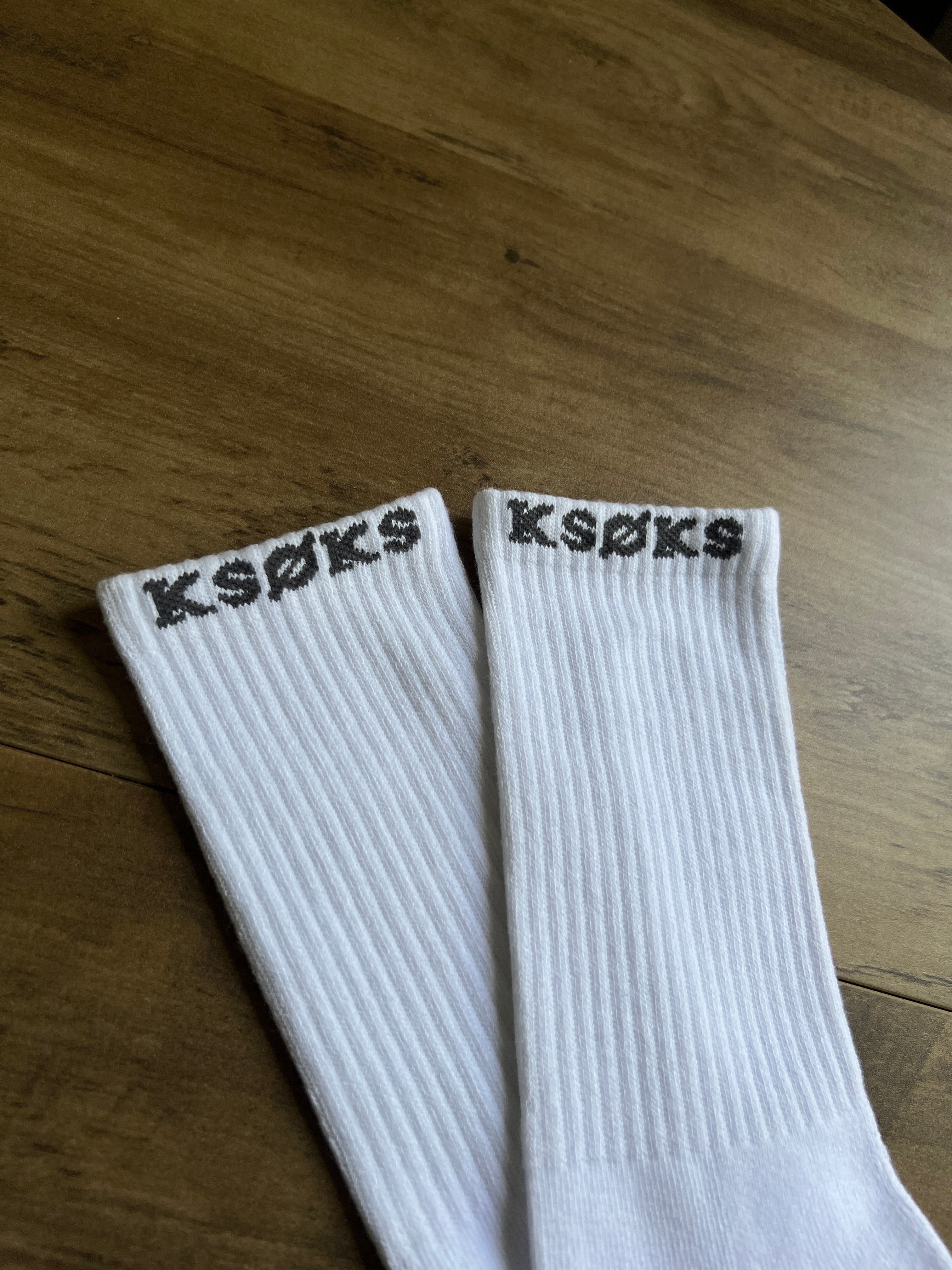 Stamped Cushioned Crew Socks