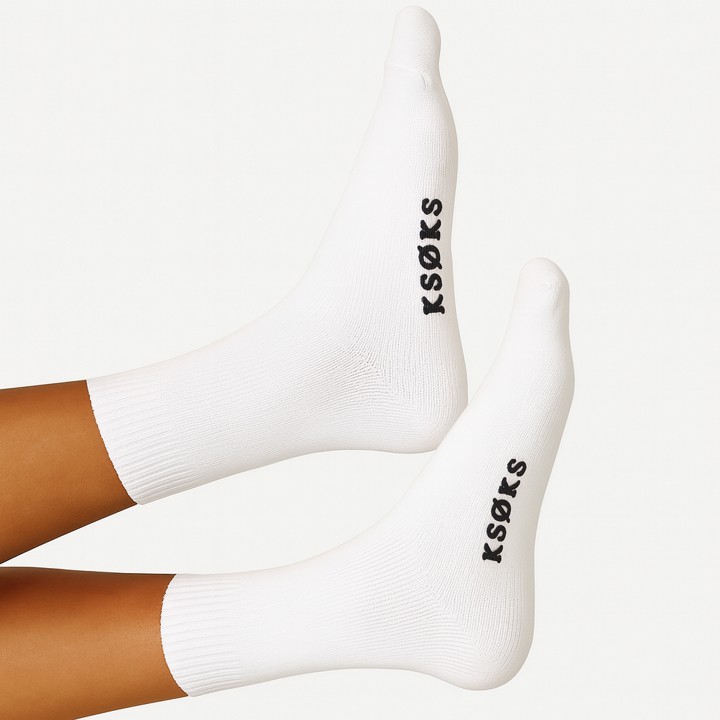Silent Logo Cushioned Crew Socks